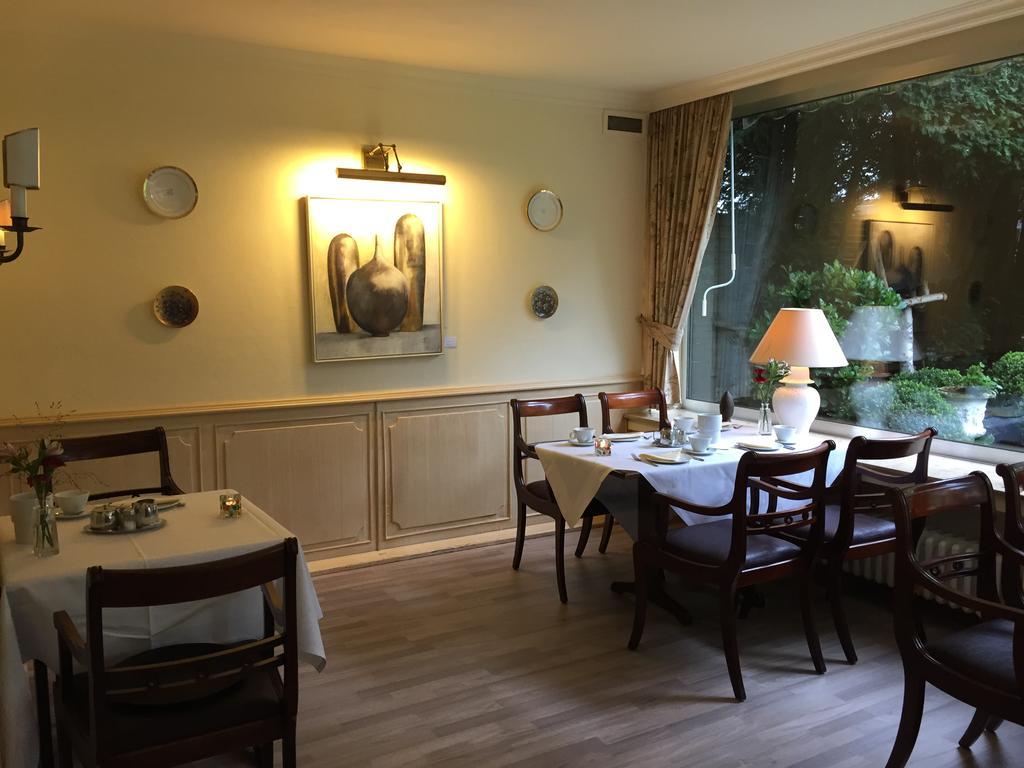 Haus Litzbruck Hotel Dusseldorf Bagian luar foto