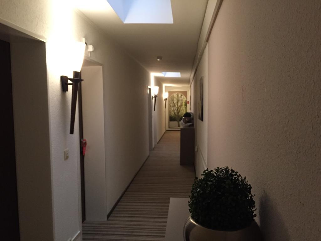 Haus Litzbruck Hotel Dusseldorf Bagian luar foto