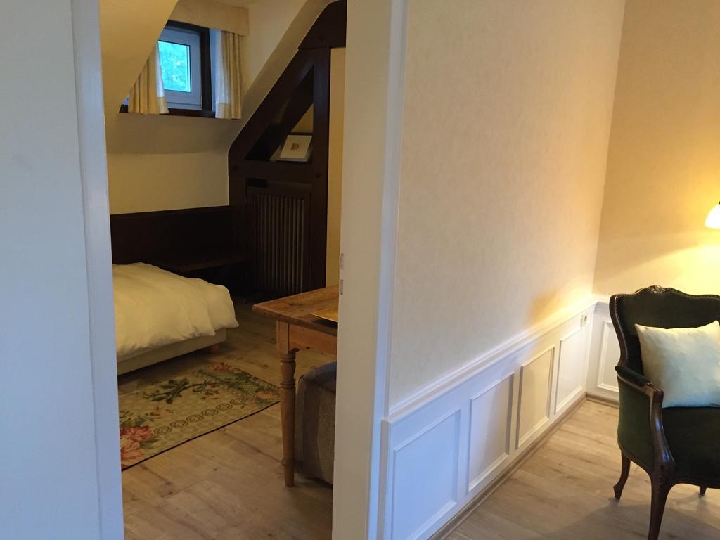 Haus Litzbruck Hotel Dusseldorf Bagian luar foto