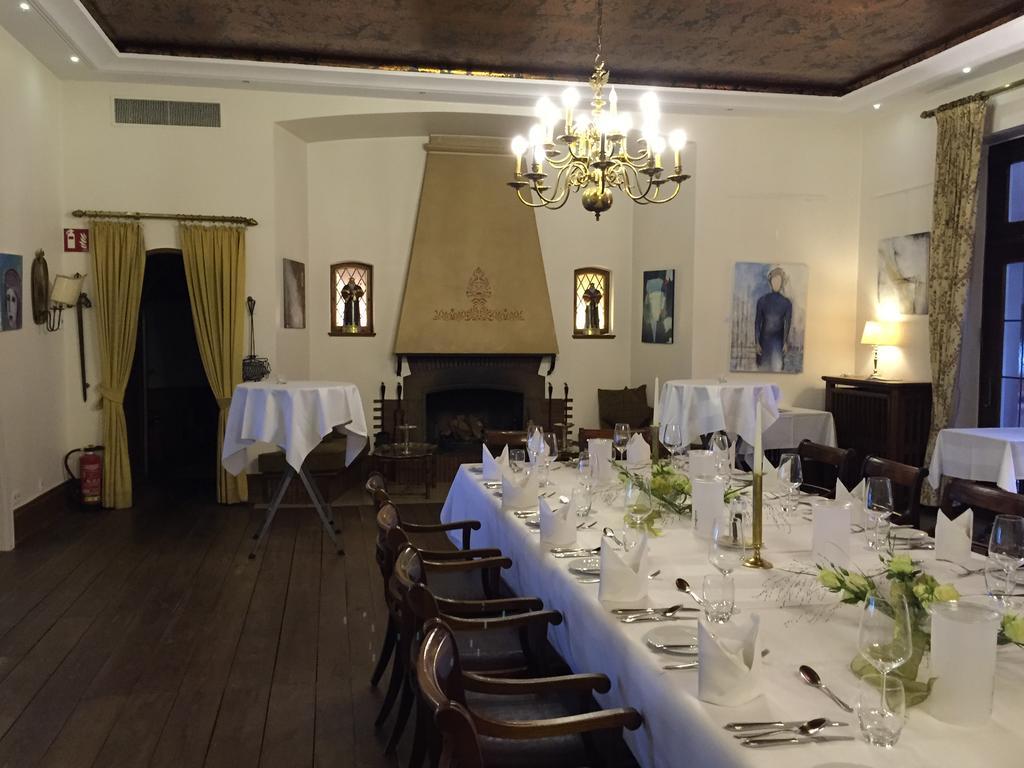 Haus Litzbruck Hotel Dusseldorf Bagian luar foto